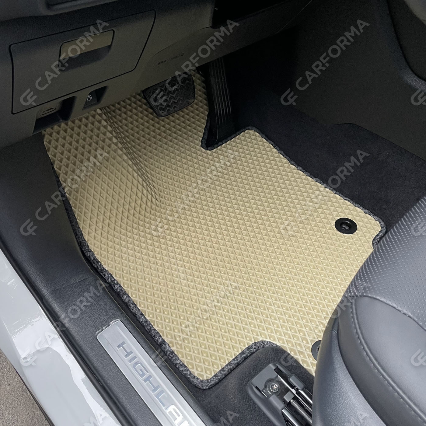 Коврики на Toyota Highlander IV 2019&nbsp;-&nbsp;2026 во Владикавказе