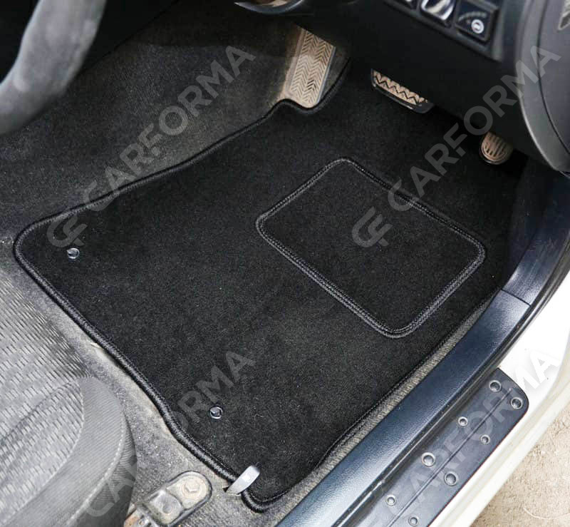 Коврики на Toyota Altezza 1998&nbsp;-&nbsp;2005 во Владикавказе