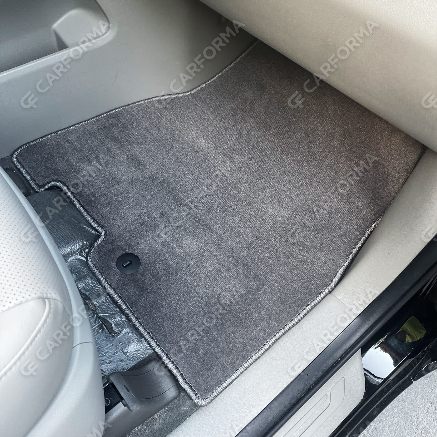 Ворсовые коврики на KIA Carnival III 9 мест и 11 мест 2014&nbsp;-&nbsp;2021 во Владикавказе