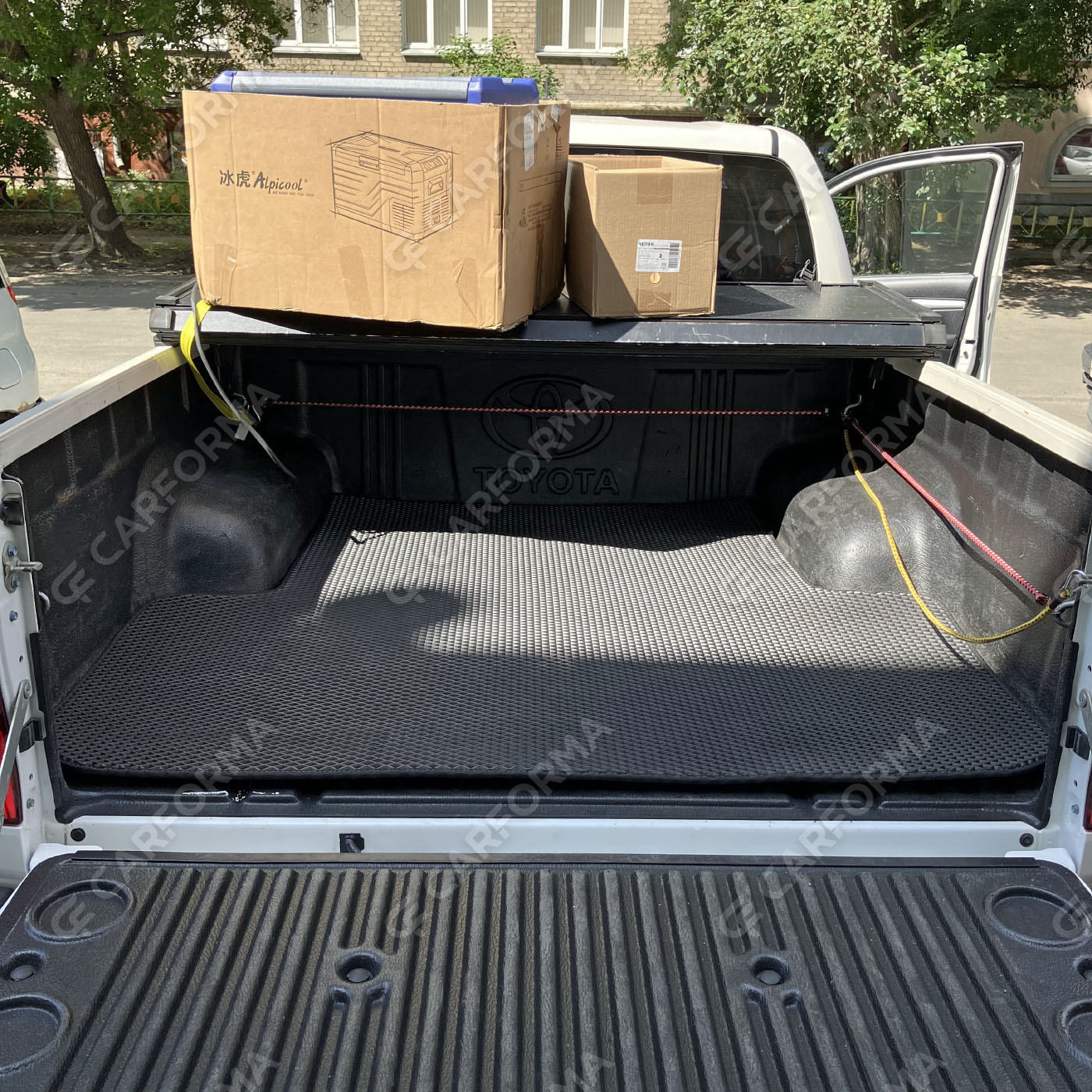 Коврики на Toyota Hilux VII 2008&nbsp;-&nbsp;2015 во Владикавказе