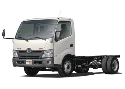 Ворсовые коврики на Hino 300 I широкая кабина 1999 - 2011 во Владикавказе