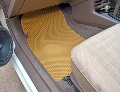 Коврики на Toyota Cynos (L50) 1995 - 1999 во Владикавказе