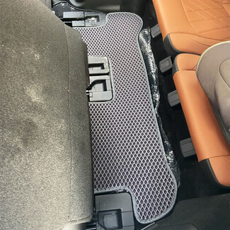 Коврики на Chery Tiggo 8 Plus 2024 - 2025 во Владикавказе