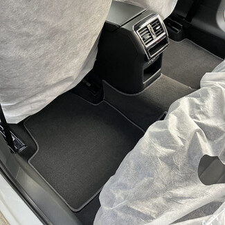 Коврики на Skoda Superb III 2015&nbsp;-&nbsp;2026 во Владикавказе