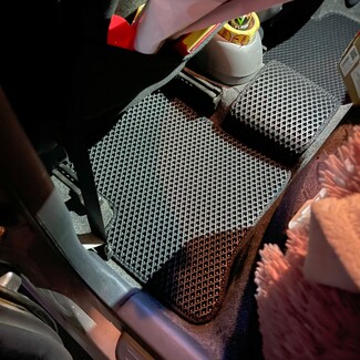 Коврики на Toyota Vitz I 1998&nbsp;-&nbsp;2005 во Владикавказе
