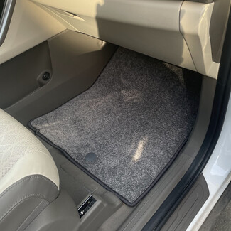 Коврики на KIA Carnival IV 7 мест с оттоманками 2020&nbsp;-&nbsp;2026 во Владикавказе