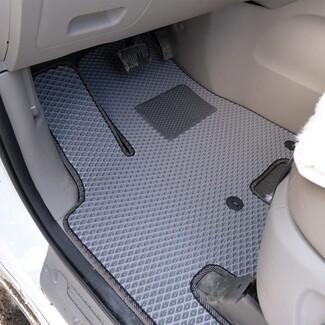 Ворсовые коврики на KIA Carnival III 9 мест и 11 мест 2014&nbsp;-&nbsp;2021 во Владикавказе