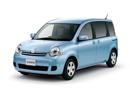 EVA коврики на Toyota Sienta I 2003 - 2015 во Владикавказе