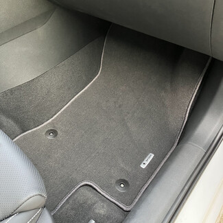 Коврики на Skoda Superb III 2015&nbsp;-&nbsp;2026 во Владикавказе